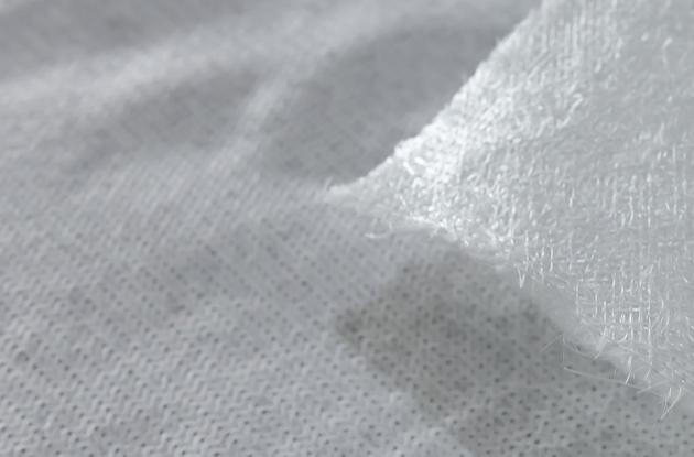 Le tapis en fibre de verre est-il sûr ? Quelque chose que vous devez savoir