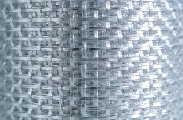 Quand utiliser un tapis cousu en fibre de verre au lieu d’un tapis à brins coupés